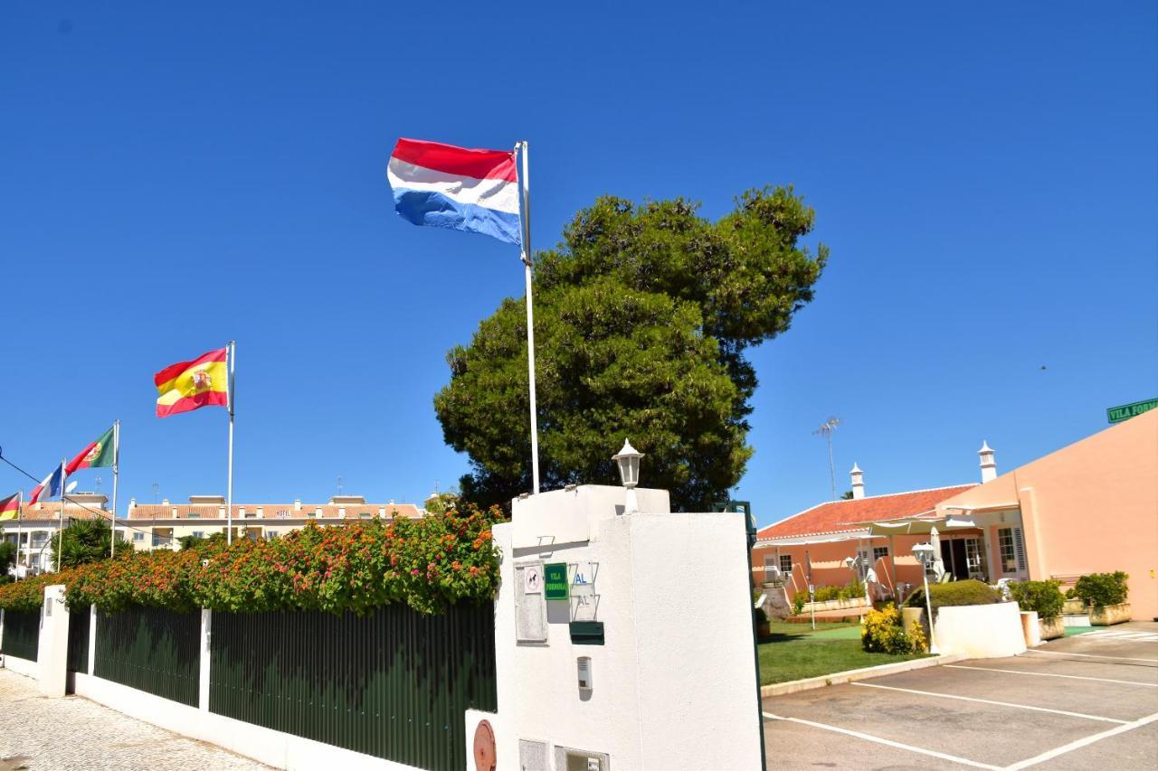 Vila Formosa Al-Estabelecimento De Hospedagem,Quartos-Rooms Monte Gordo Esterno foto