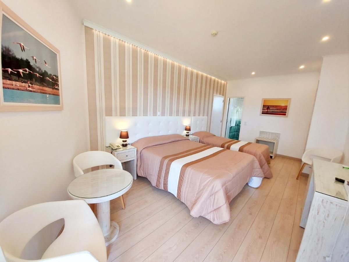 Vila Formosa Al-Estabelecimento De Hospedagem,Quartos-Rooms Monte Gordo Esterno foto
