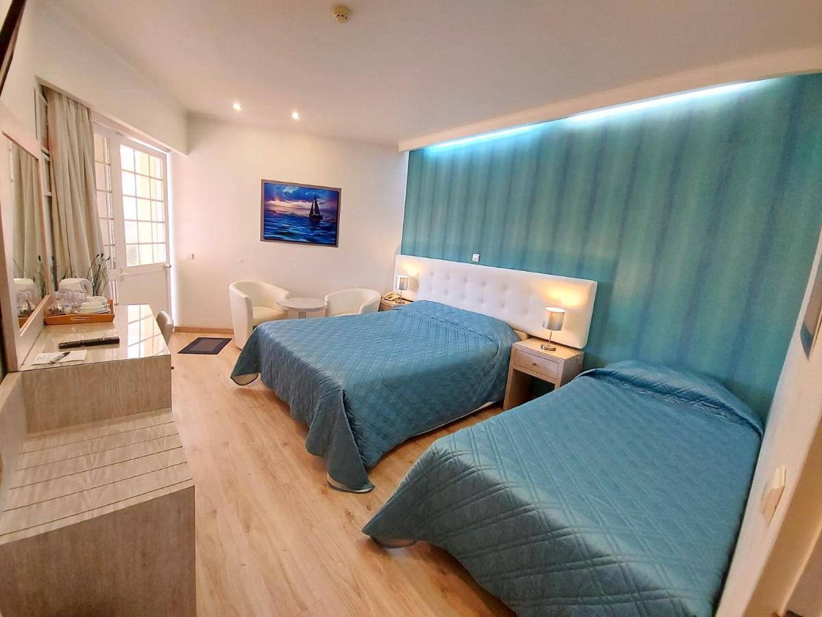 Vila Formosa Al-Estabelecimento De Hospedagem,Quartos-Rooms Monte Gordo Esterno foto