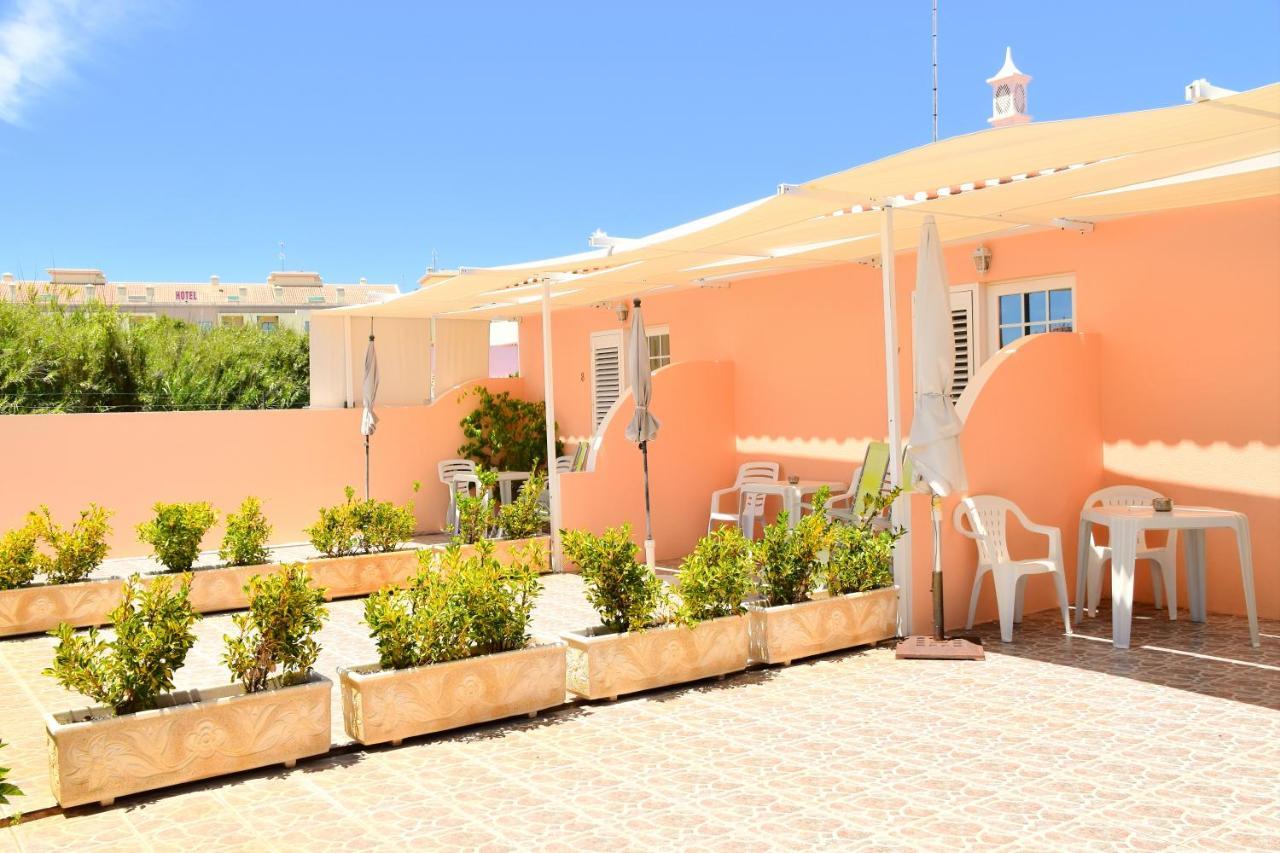 Vila Formosa Al-Estabelecimento De Hospedagem,Quartos-Rooms Monte Gordo Esterno foto