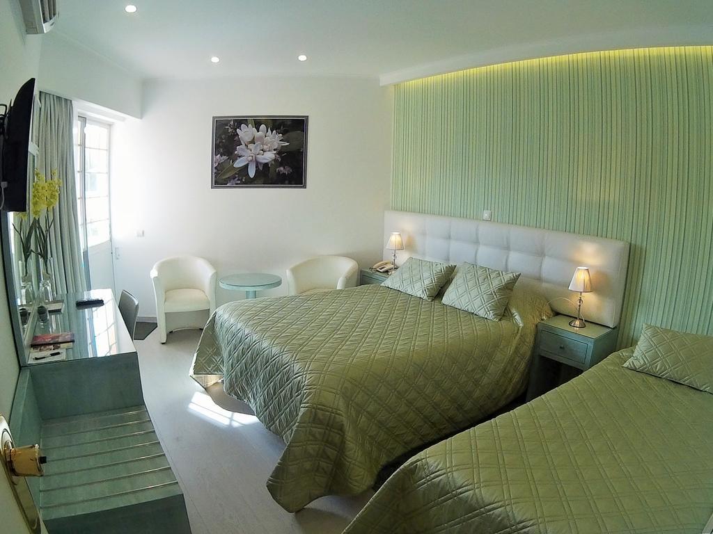 Vila Formosa Al-Estabelecimento De Hospedagem,Quartos-Rooms Monte Gordo Esterno foto