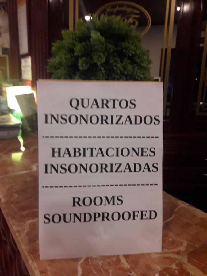 Vila Formosa Al-Estabelecimento De Hospedagem,Quartos-Rooms Monte Gordo Esterno foto